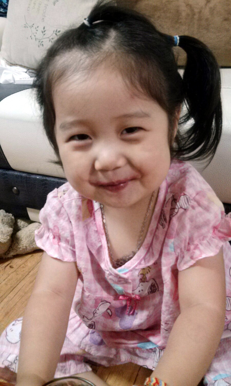 손녀의 애교