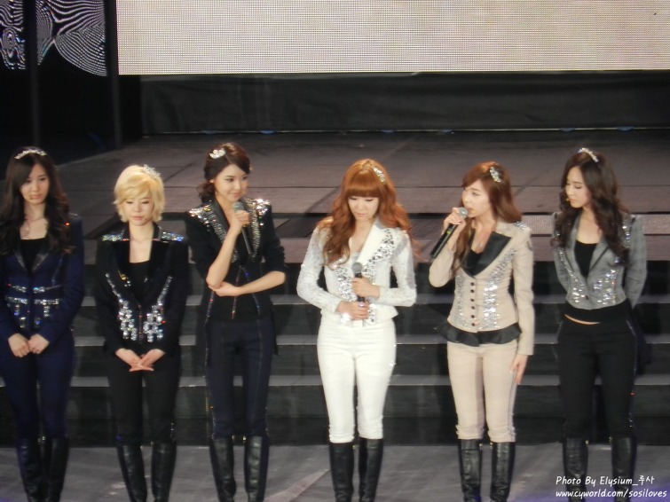 [FANTAKEN/PRESS PIC][11-03-2012] Girls' Generation || K-Collection Event 12446F424F5CC0303624BE