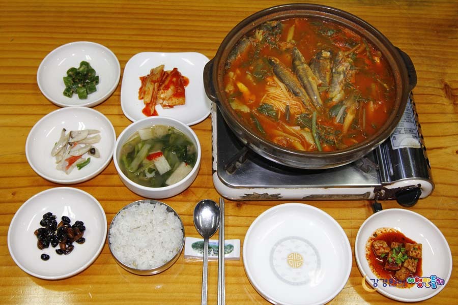 향토매운탕 이미지