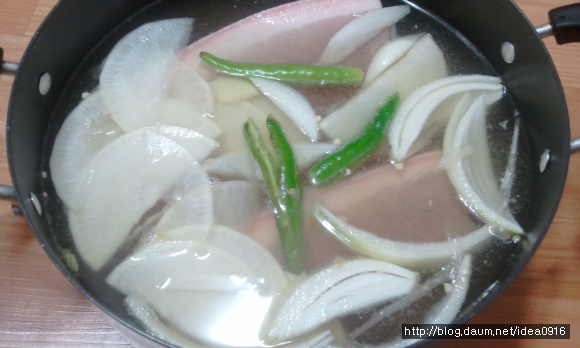 굴 보쌈