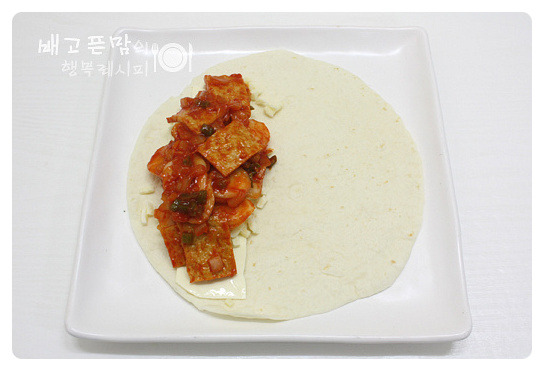 겨울방학 아이들 점심으로 준비한 떡복이 또띠아.
