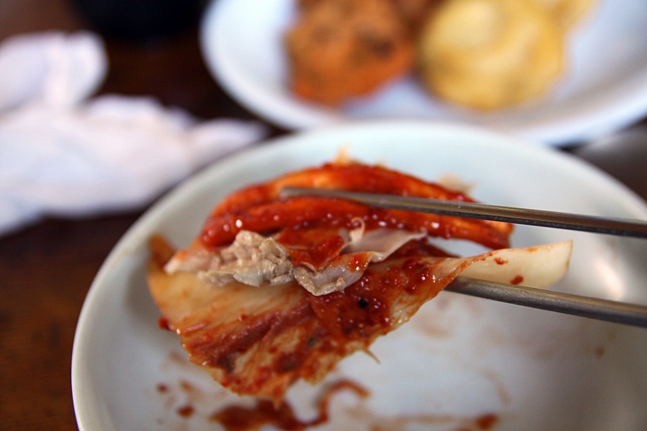 산행후 맛보는 보약보다 좋은 엄나무백숙