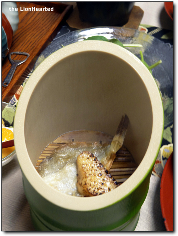 [다케토리테이 마루야마 (竹取亭円山)] 카쿠야히메와 달을 테마로 한 료깐의 계절의 재료로만 만드는 가이세키요리 [c
