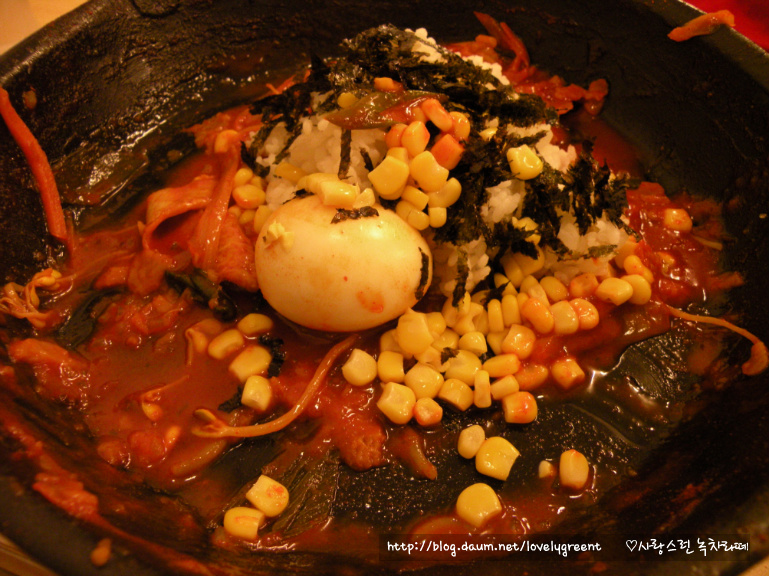 얌얌떡볶이 이미지