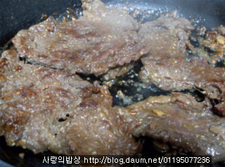 박물관뜨락,계절의여왕 강림하다! 숙녀의 화려한도시락 >_