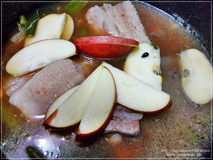 한번 맛보면 중독되는 맛 .. 삼겹살 특별식