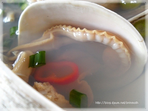 김씨네 포장마차에 닭똥집 드시러 오세요~~