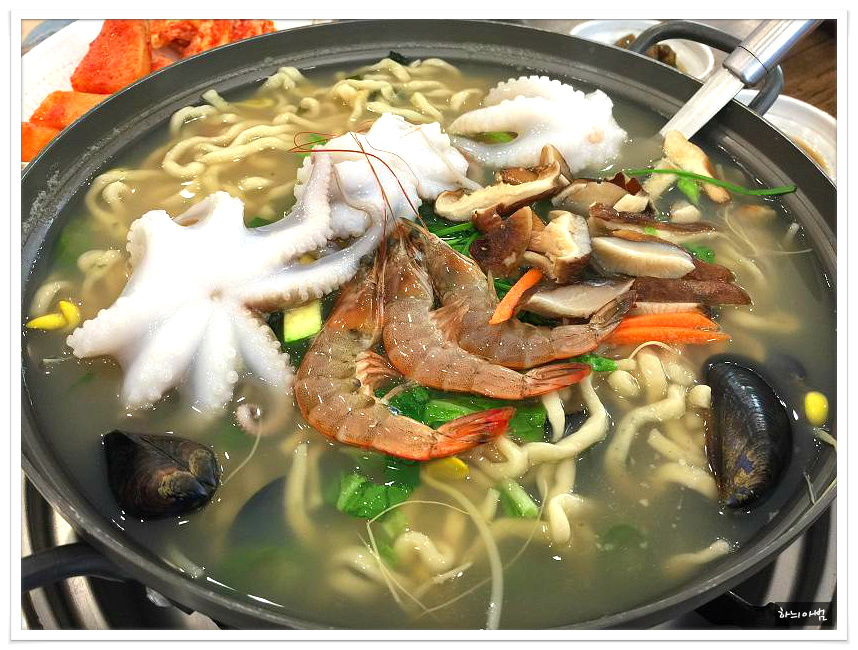밀터해물칼국수 이미지