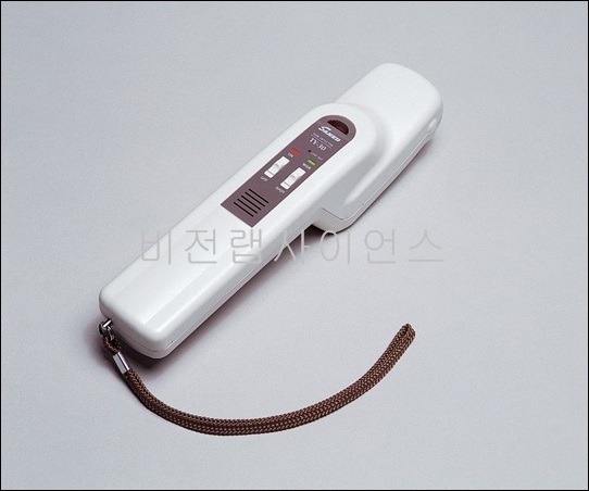 금속탐지기,METAL DETECTOR