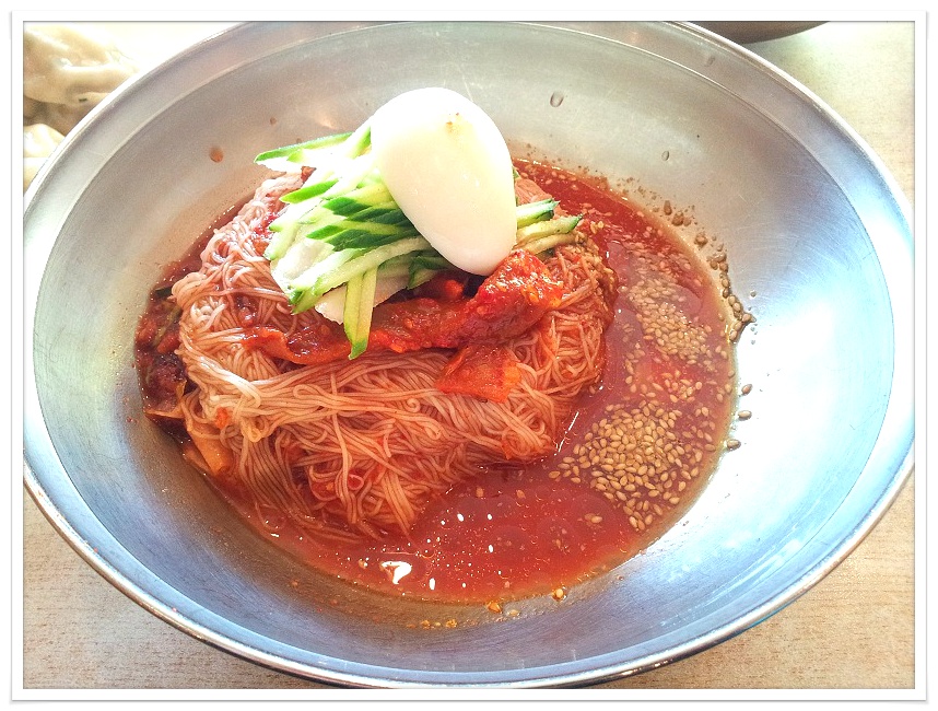 함흥냉면 이미지