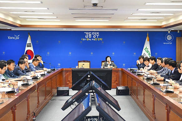 251D553B5964AE3D204890