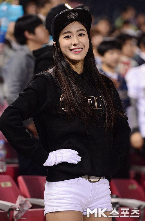 김연정