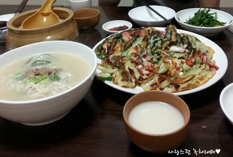 밀밭손칼국수 이미지