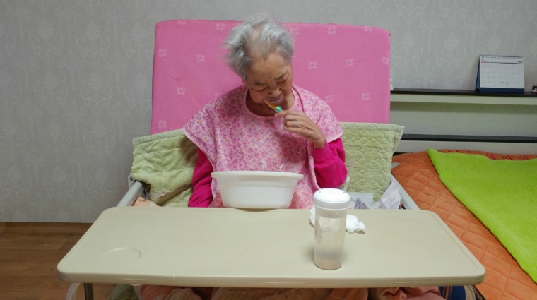 무명초 어머님의 병간호 일기 3월.