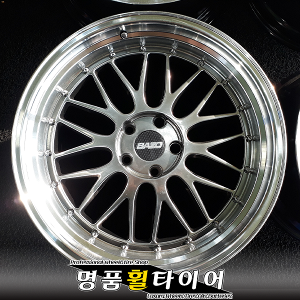 바조 하이퍼블랙 19인치 중고 사제휠 인치업연비 휠교환 