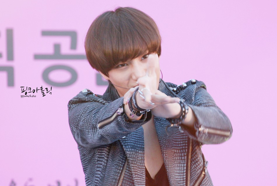 121007 Kai @Republic of Korea Festival 1157BE4C5072739C09C7CA